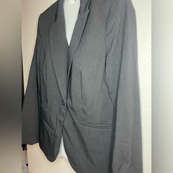 Liz Claiborne Career Women’s Blazer Jacket – Size 4 - Picture 4 of 6